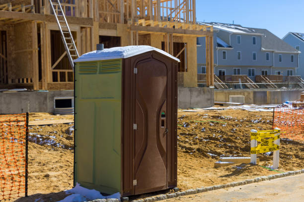 Portable Toilet Options We Offer in Limestone Creek, FL